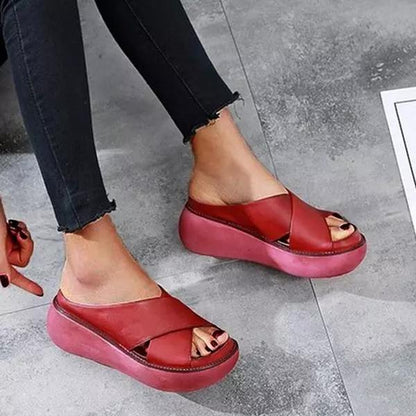 Garnet | Women's Casual Flat Cushioned Sandals