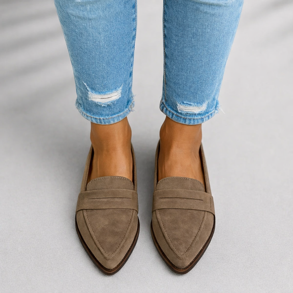 Aura | Women's Workwear Sleek Toe Loafers
