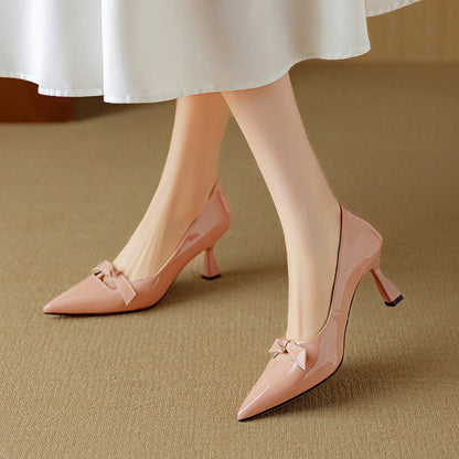 Iona | Women's Cut-Out Workwear Bow Shoes