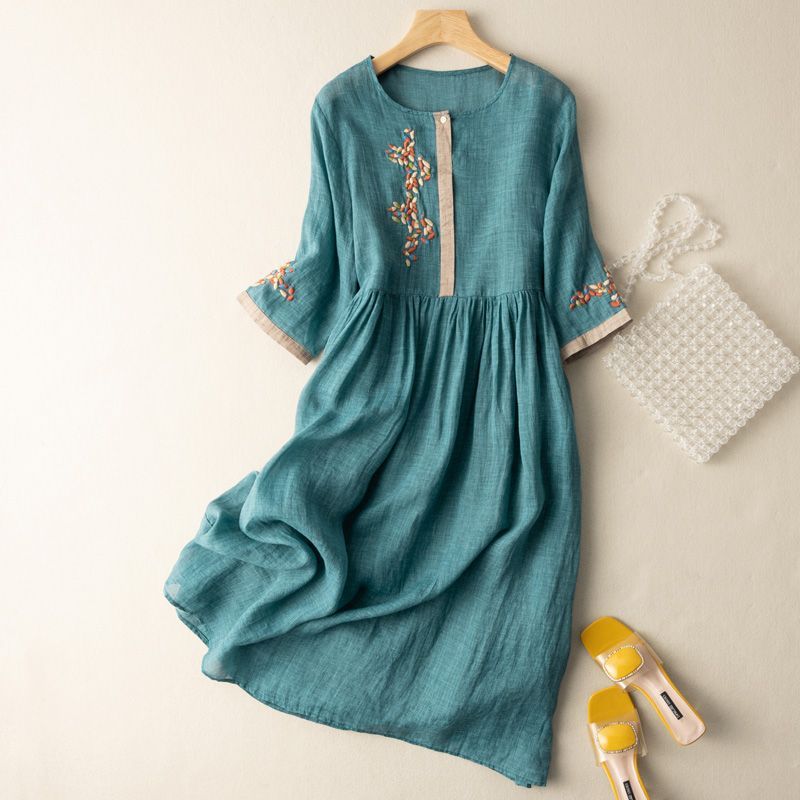 Piera | Women's Midi Embroidered Lace Casual Dress