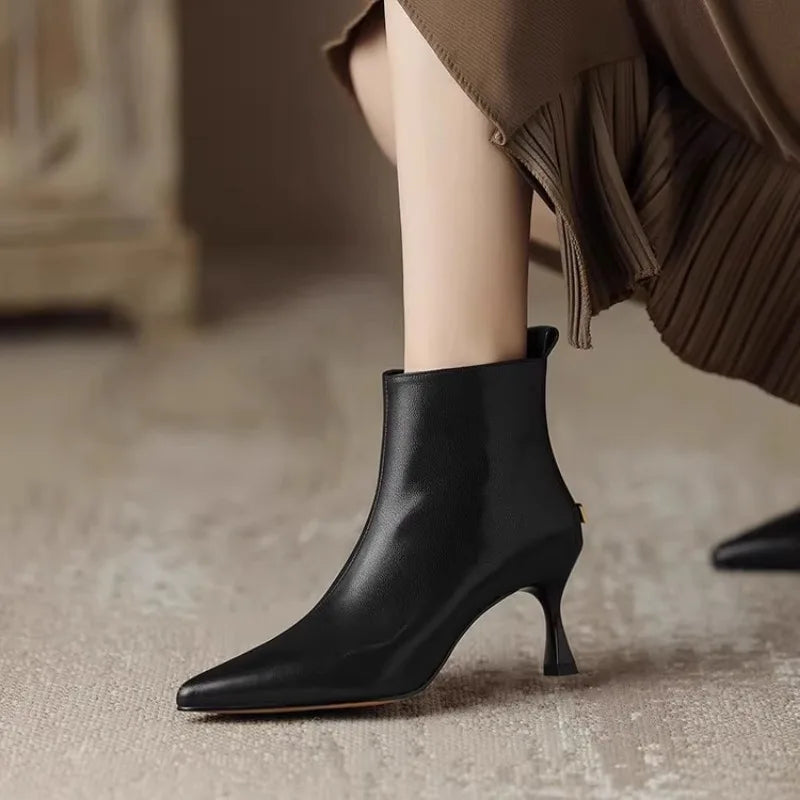Galatia | Women's Workwear Premium Kitten Boots
