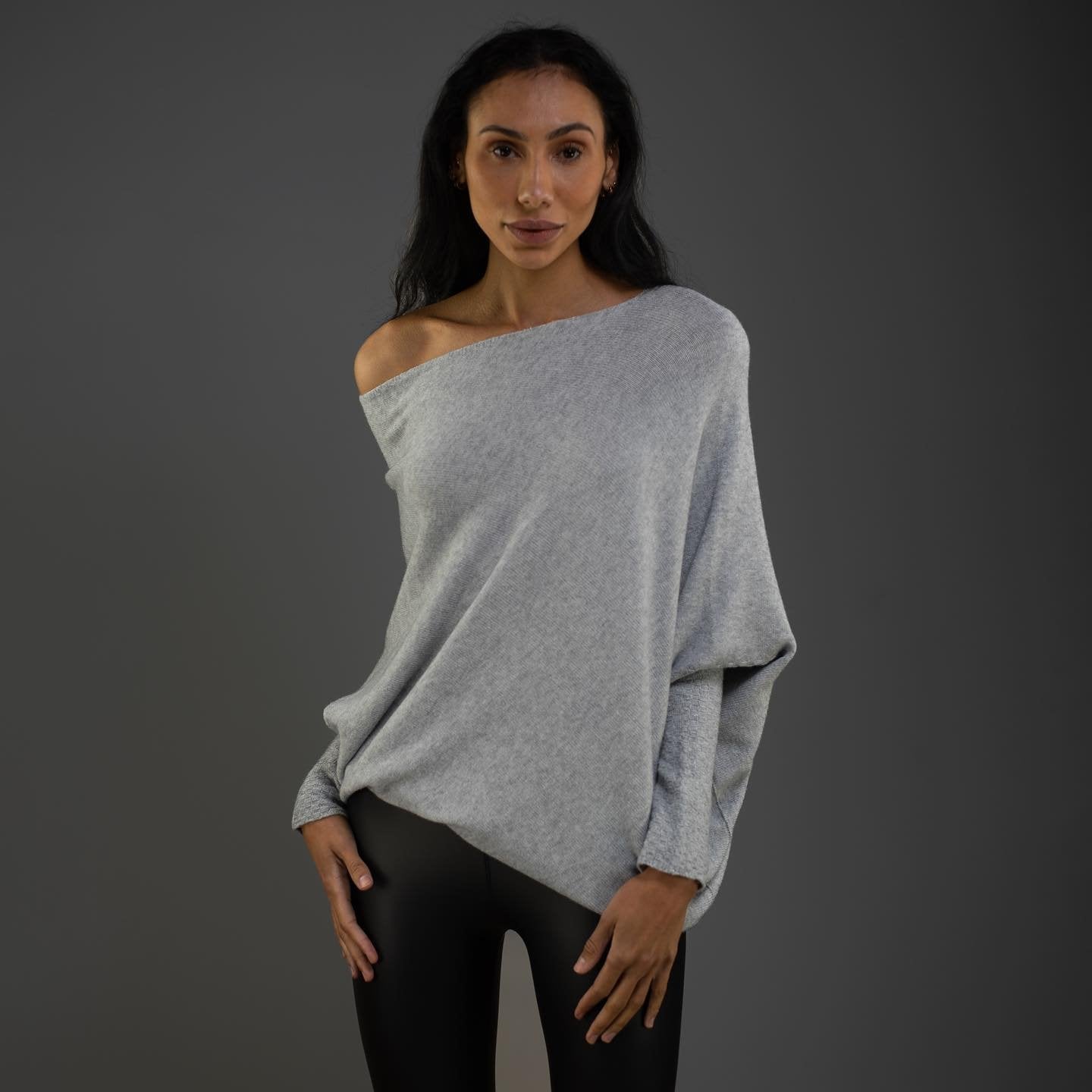 Zelanka | Women's Oversized Off-Shoulder Off Jumper