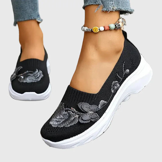 Gunnel | Women's Floral Embroidered Lace Casual Trainers